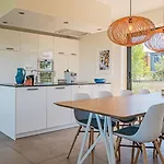Sea Breeze Villa